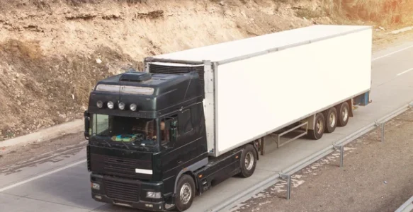 Bobtail Insurance vs. Non-trucking Liability (NTL) – same, different, which one you need?